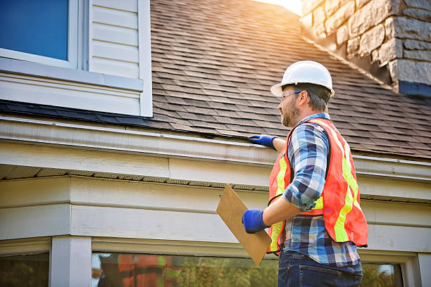 Licensed Roof Installation service in King, WI - Ben Roofing and Steel LLC